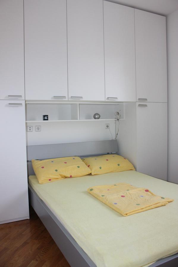 Apartments Jtv Simuni Kolan Buitenkant foto