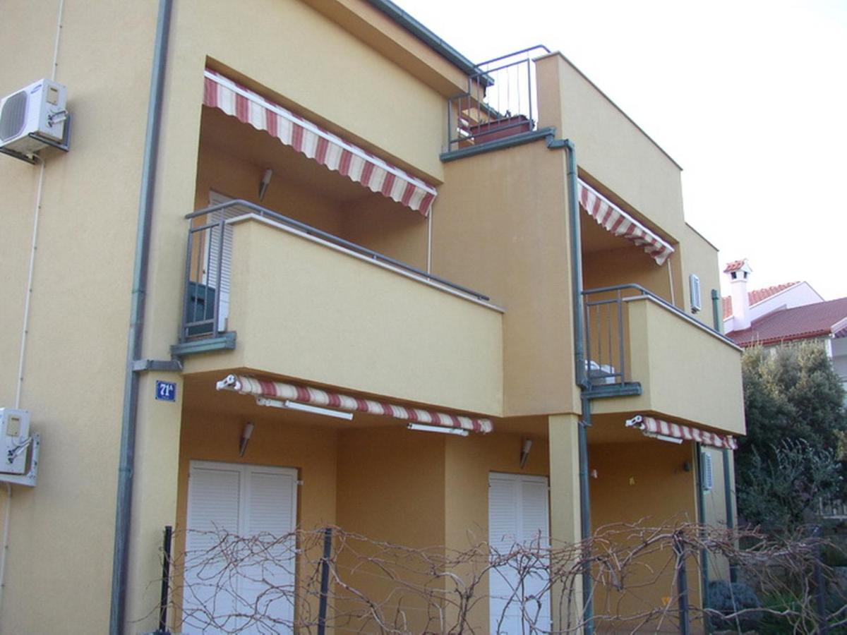 Apartments Jtv Simuni Kolan Buitenkant foto